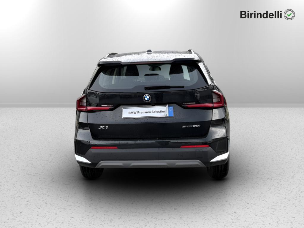 BMW X1 sdrive20i mhev 48V auto