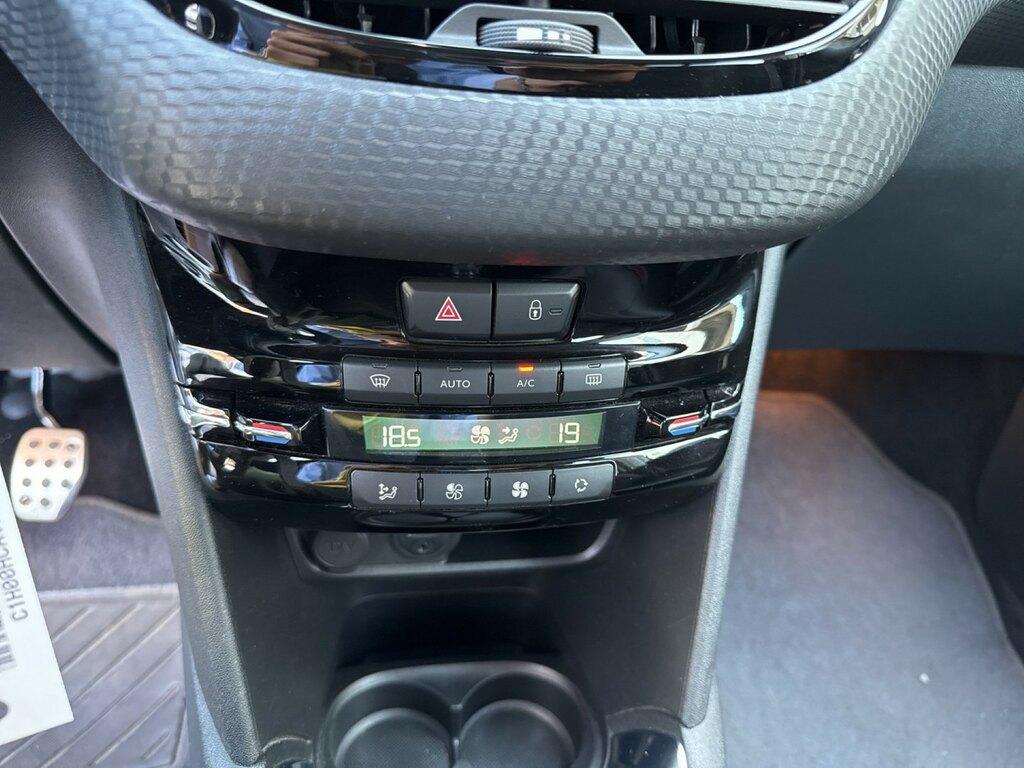 Peugeot 208 1.6 bluehdi GT Line 100cv 5p