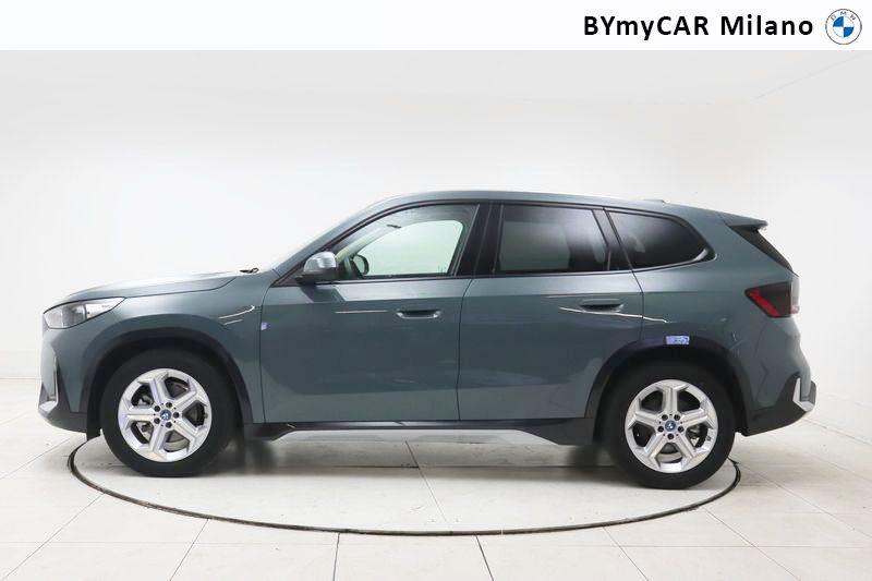 BMW iX1 edrive 20 X-Line