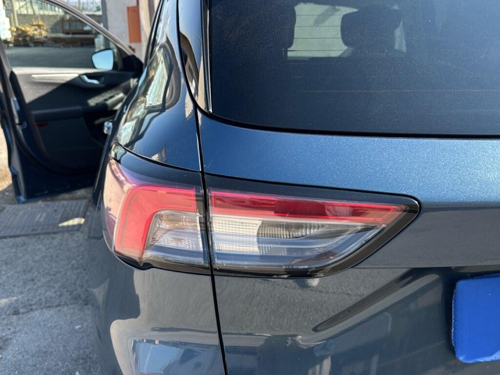 Ford Kuga 2.5 phev Titanium Business 2wd 225cv e-shifter