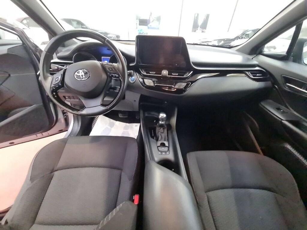 Toyota C-HR 1.8h Active 2wd e-cvt