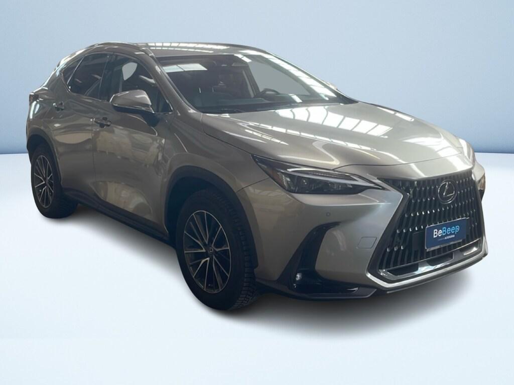 Lexus NX 2.5 hybrid Premium 4wd e-cvt