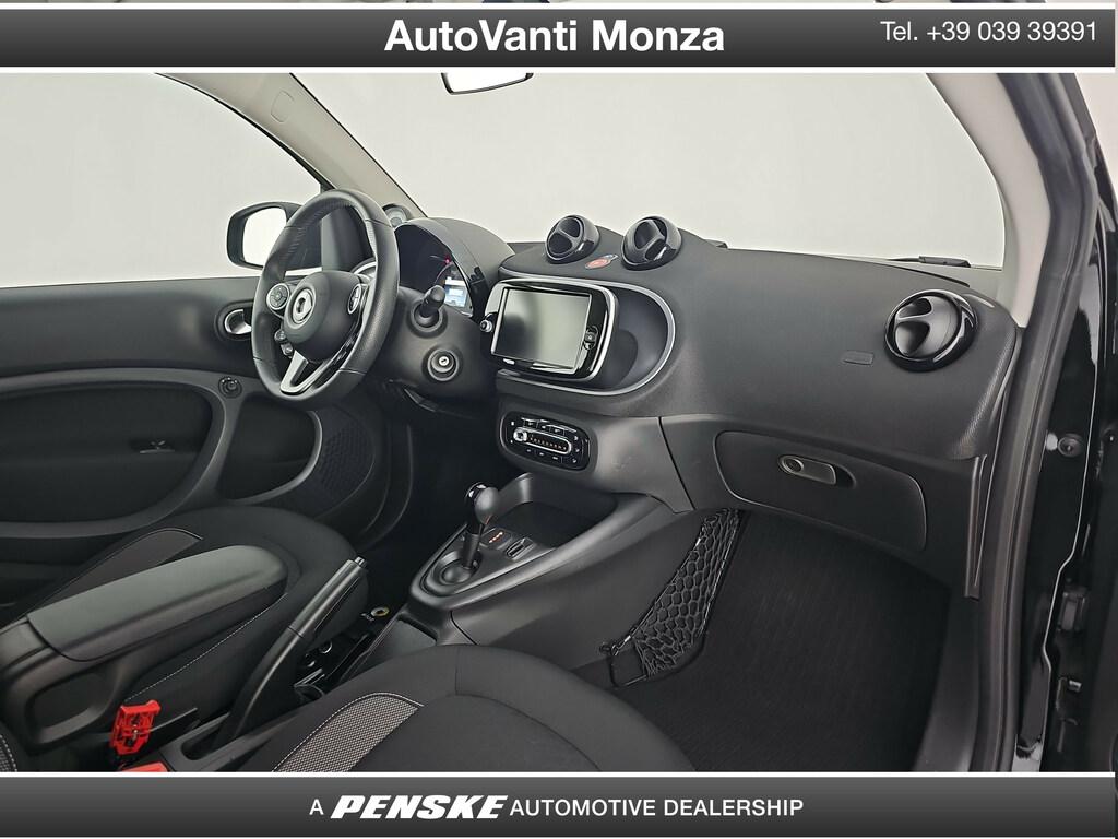 Smart fortwo eq Berlin Black Passion