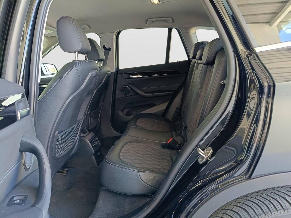 BMW X1 sdrive18d xLine auto my18