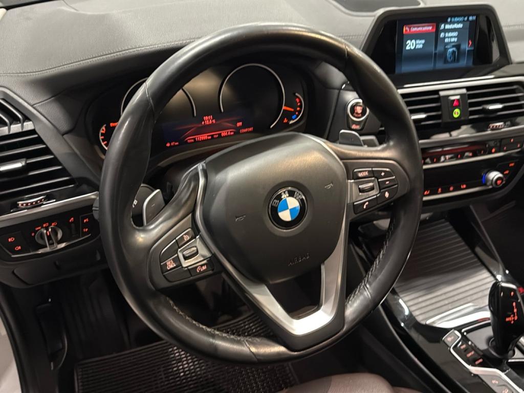 BMW X3 xdrive20d Luxury 190cv auto