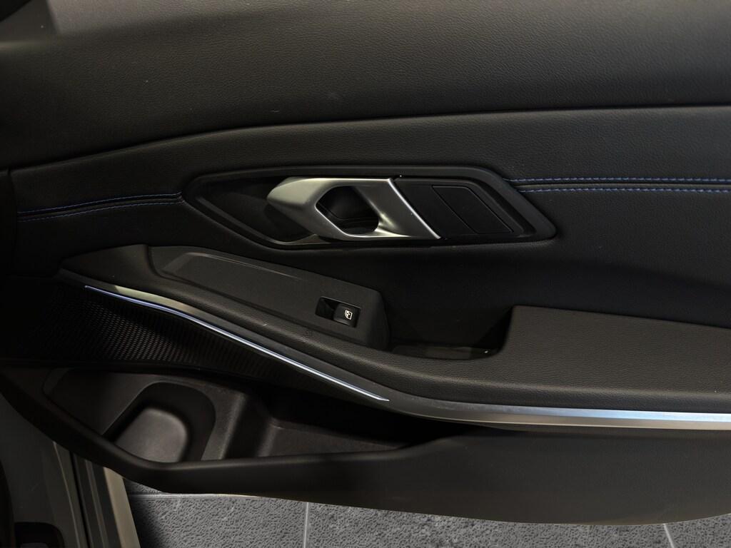 BMW Serie 3 320d mhev 48V xdrive M Sport Pro auto