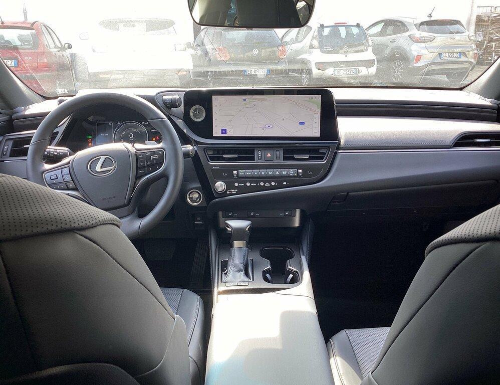 Lexus UX 250h Executive 2wd cvt