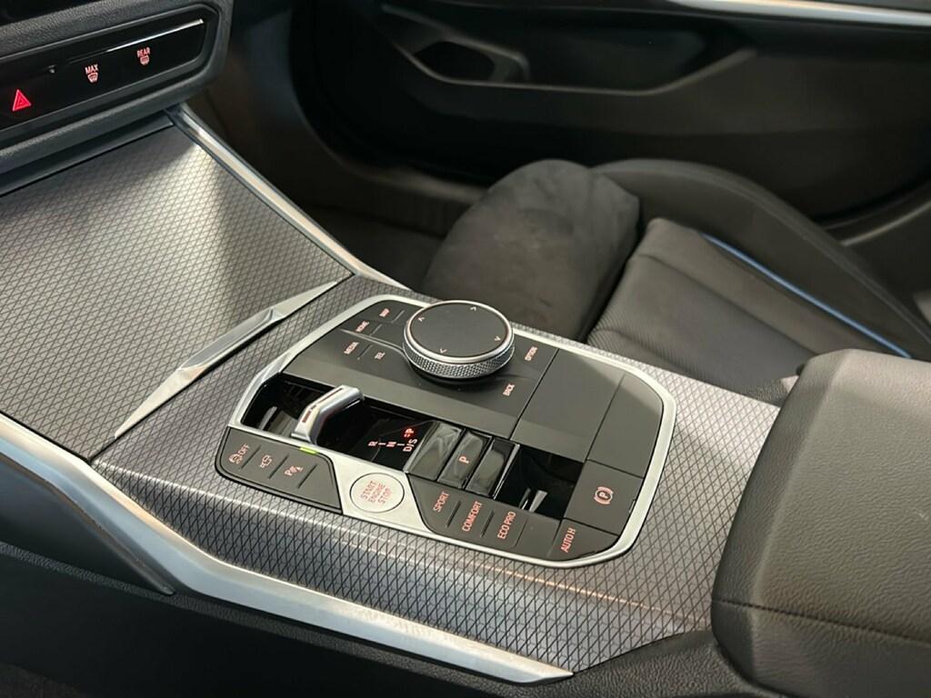 BMW Serie 3 320d Touring mhev 48V Msport xdrive auto