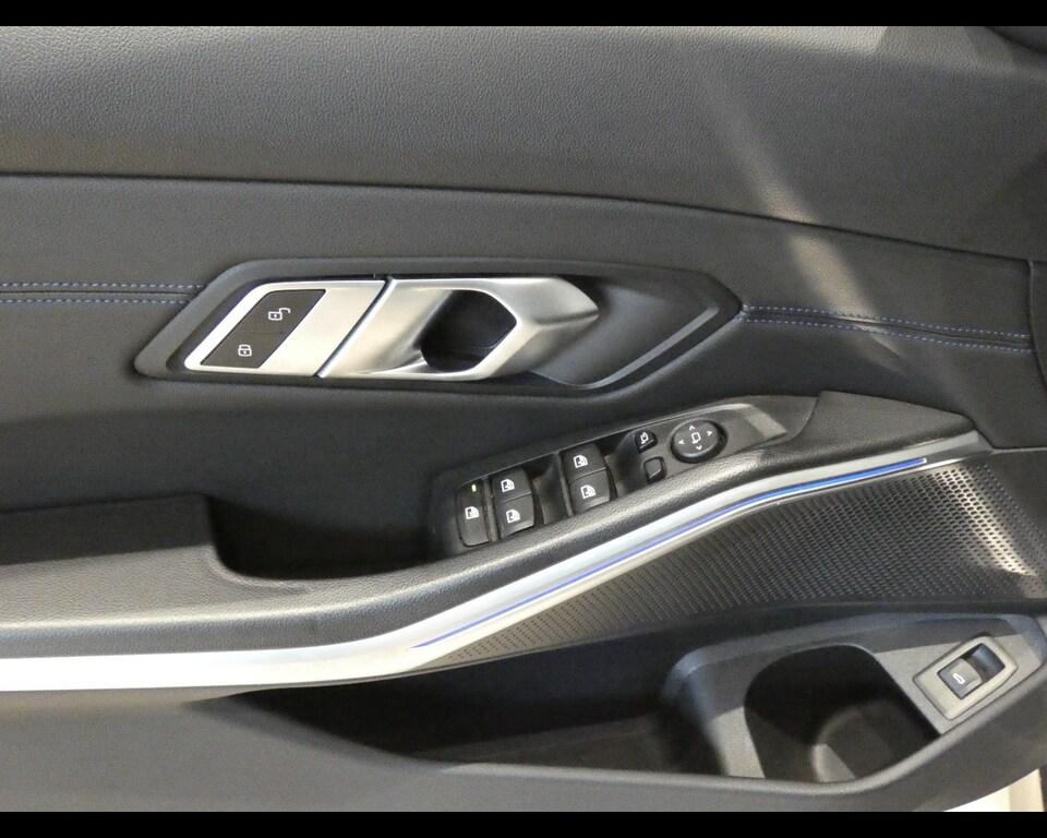 BMW Serie 3 318d Touring Msport auto
