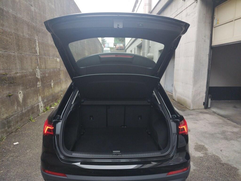 Audi Q3 35 2.0 tdi Business Advanced s-tronic