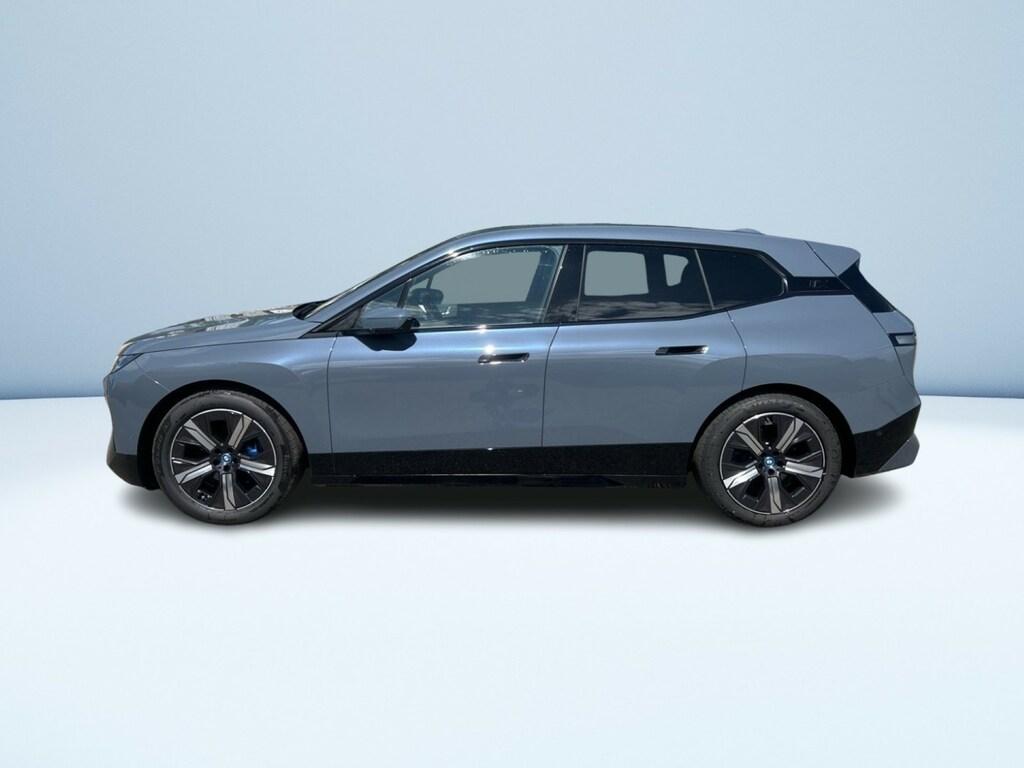 BMW iX xdrive50 pacchetto sportivo