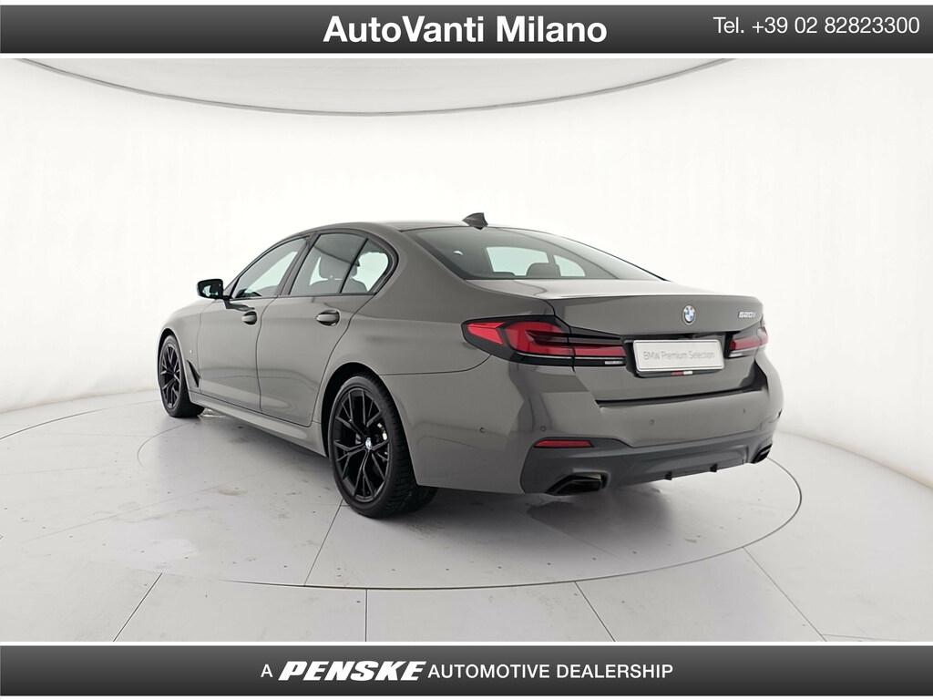 BMW Serie 5 520i mhev 48V Msport auto