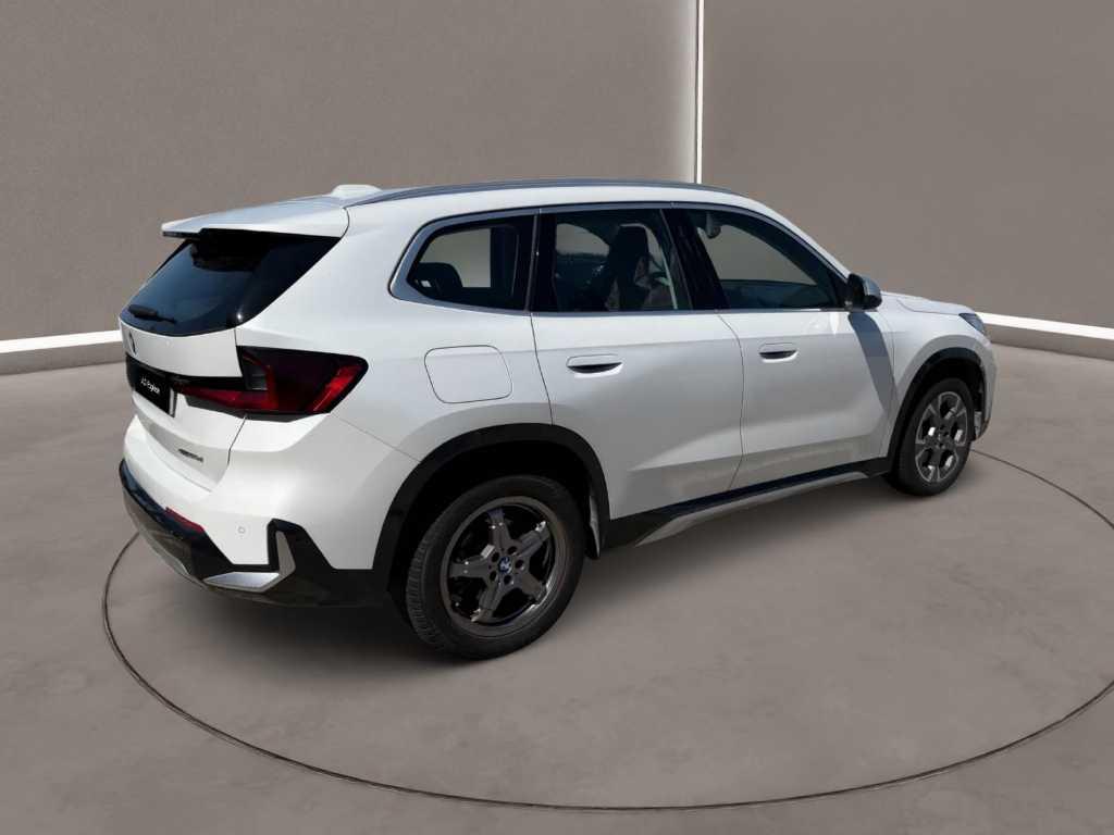 BMW X1 xdrive20d mhev 48V X-Line auto