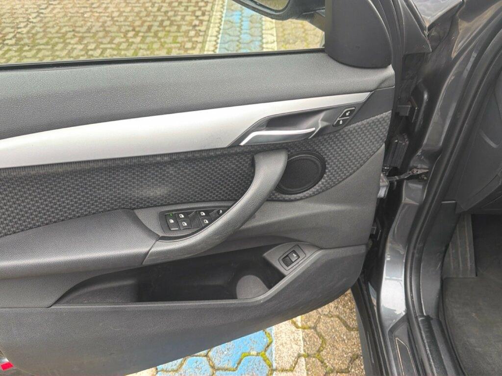 BMW X1 xdrive18d Business auto