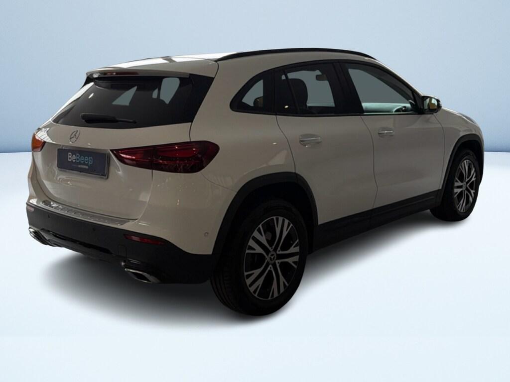 Mercedes GLA 200 d Progressive Advanced Plus auto