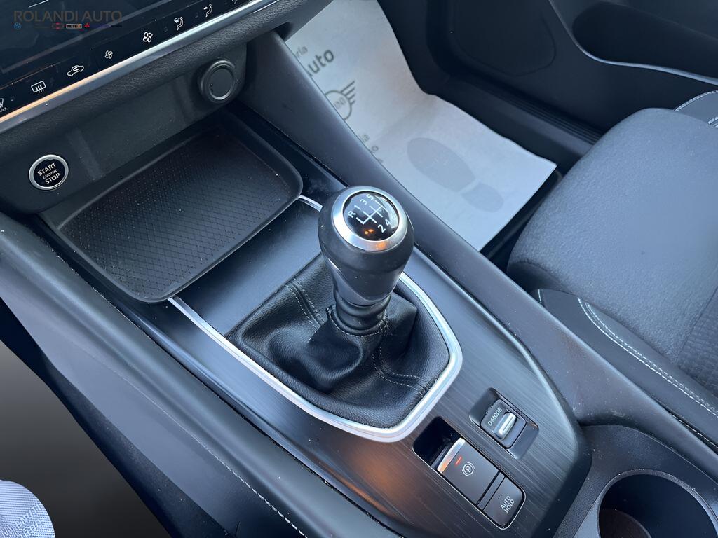 Nissan Qashqai 1.3 mild hybrid N-Connecta 2wd 140cv