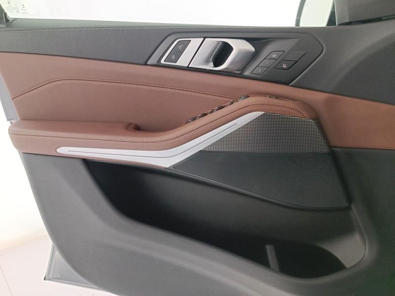 BMW X5 xdrive30d mhev 48V Msport auto