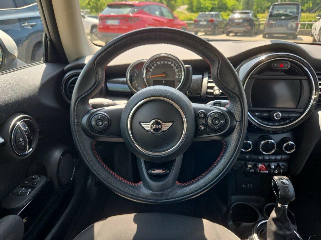 Mini Cooper D 1.5 D Cooper D Hype Auto