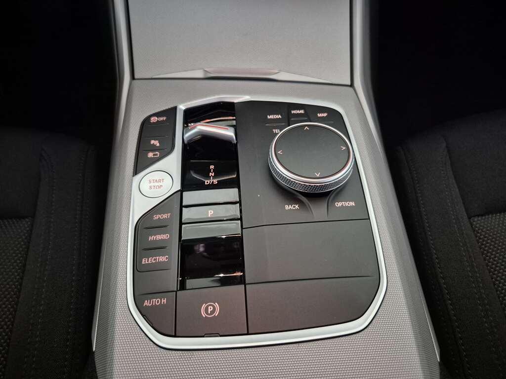 BMW Serie 3 320e Touring auto