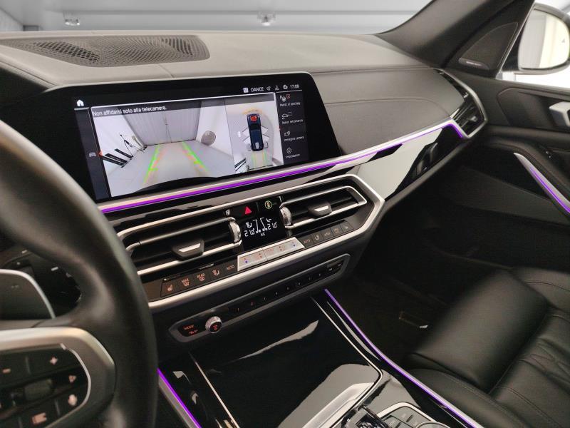 BMW X5 xdrive40d mhev 48V Msport auto