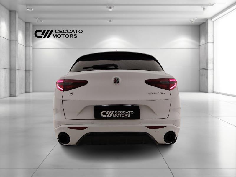 Alfa Romeo Stelvio 2.2 t Veloce Q4 210cv auto