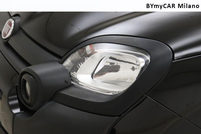 Fiat Panda 1.0 firefly hybrid (Red) s&s 70cv