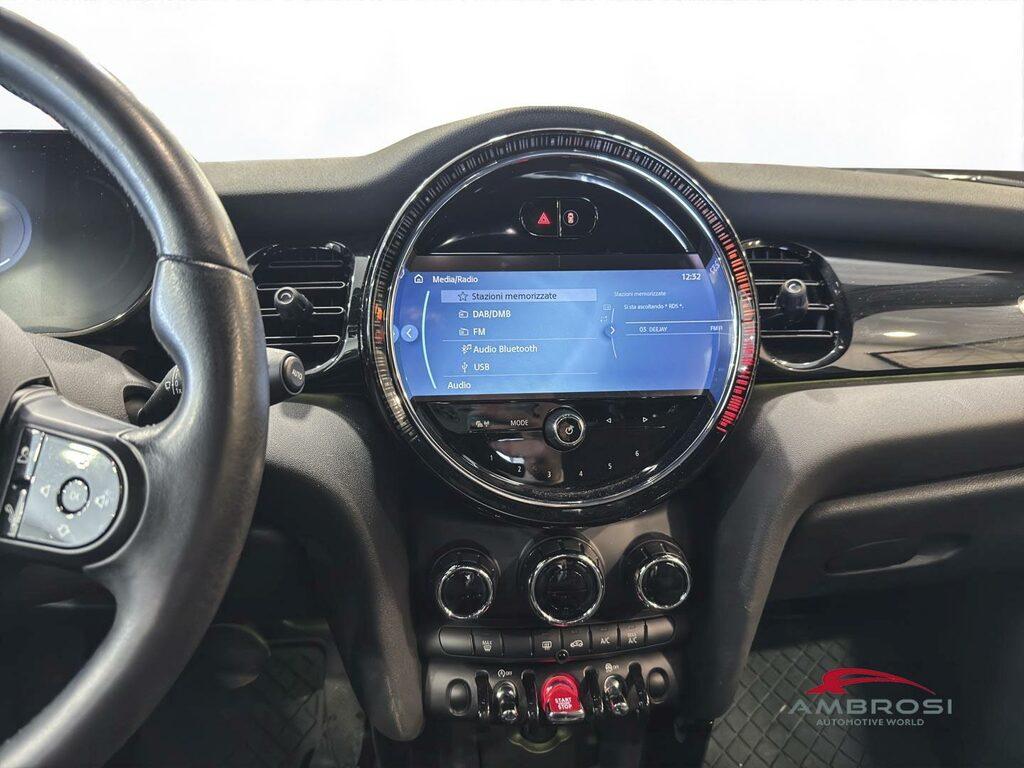 Mini Cooper 1.5 TwinPower Turbo Cooper