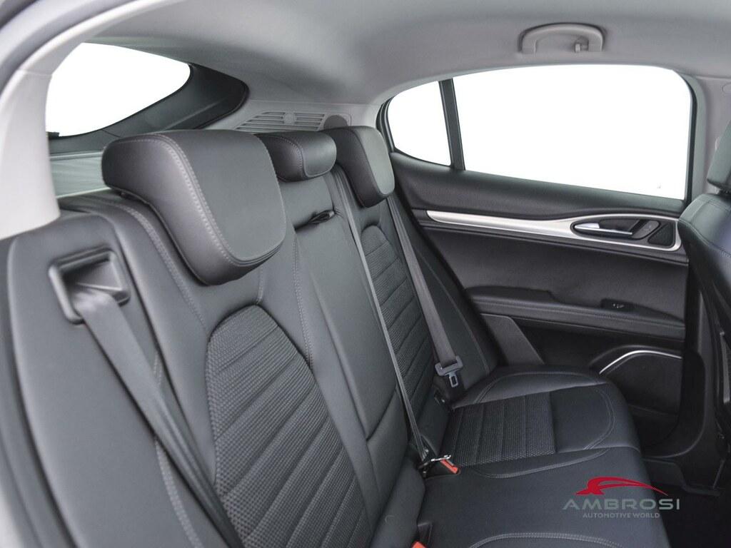 Alfa Romeo Stelvio 2.2 t Sprint Q4 190cv auto