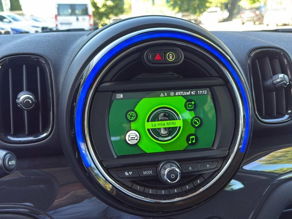 Mini Cooper D Countryman 2.0 TwinPower Turbo Cooper D Boost Steptronic