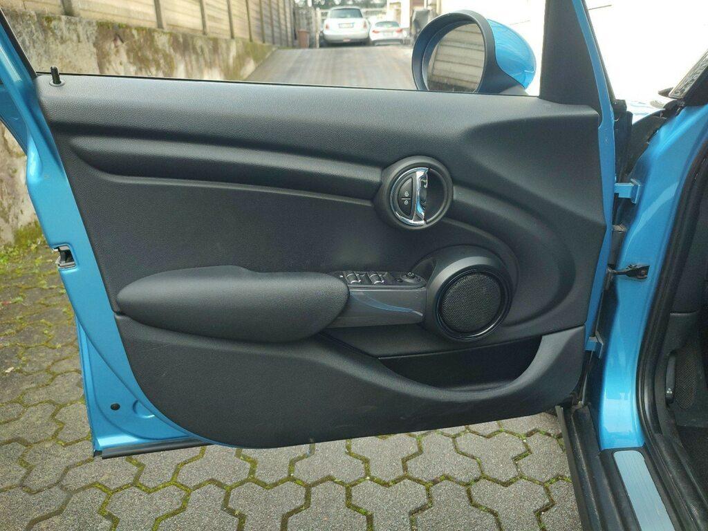 Mini Cooper 1.5 TwinPower Turbo Cooper Hype DCT