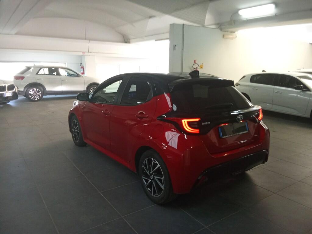 Toyota Yaris 1.5h Lounge