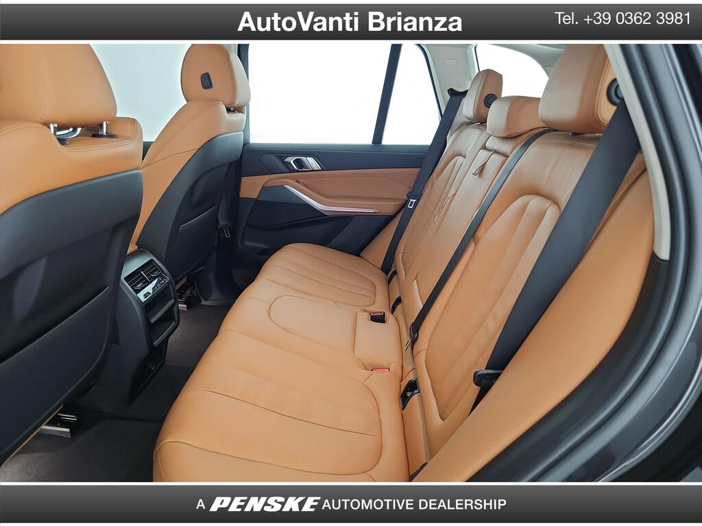 BMW X5 xdrive30d mhev 48V xLine auto