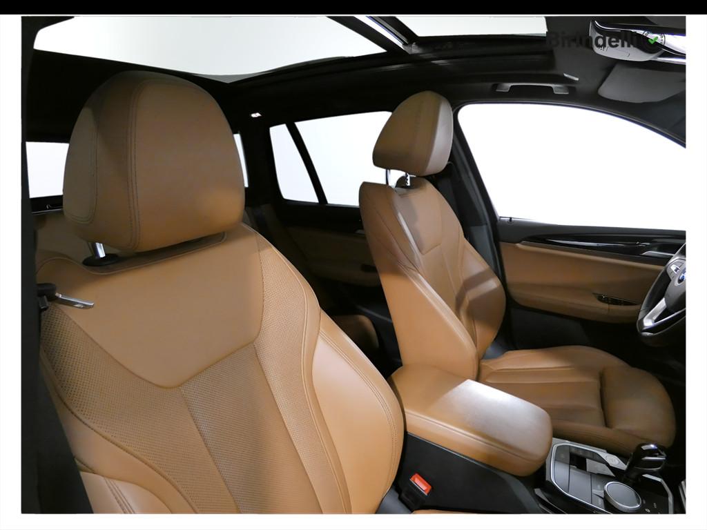 BMW X3 xdrive20d mhev 48V auto