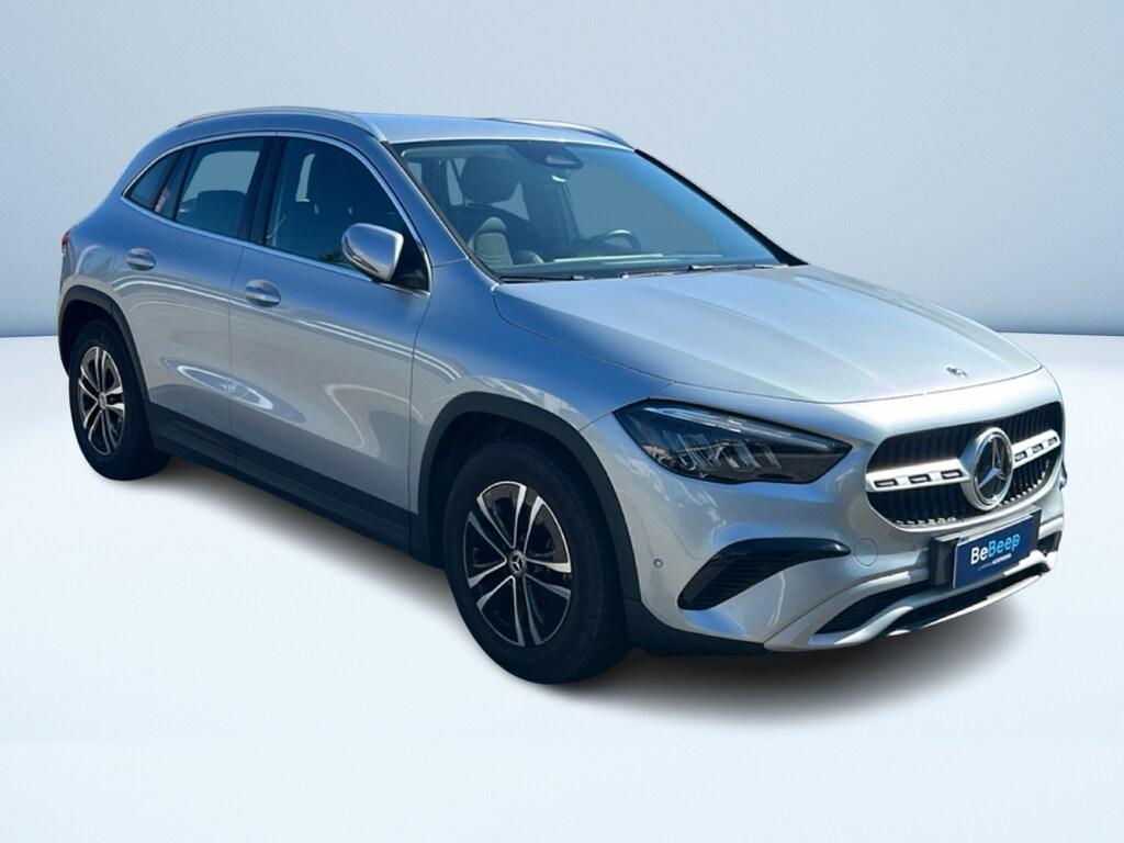 Mercedes GLA 180 d Advanced auto