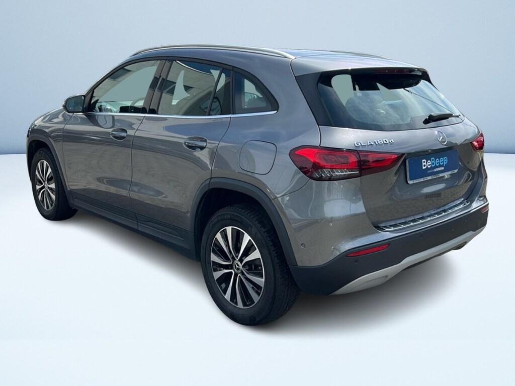 Mercedes GLA 180 d Sport auto