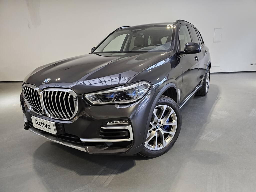 BMW X5 xdrive40d mhev 48V xLine auto