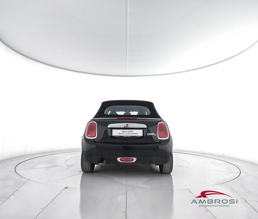 Mini Cooper D Cabrio 1.5 Cooper D