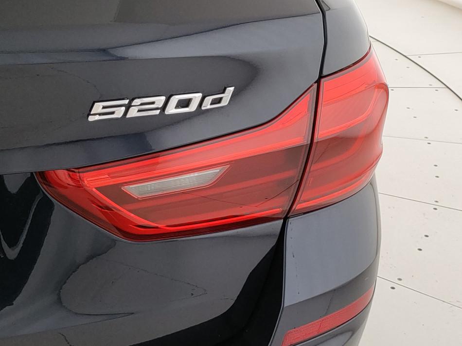 BMW Serie 5 520d Touring Luxury auto