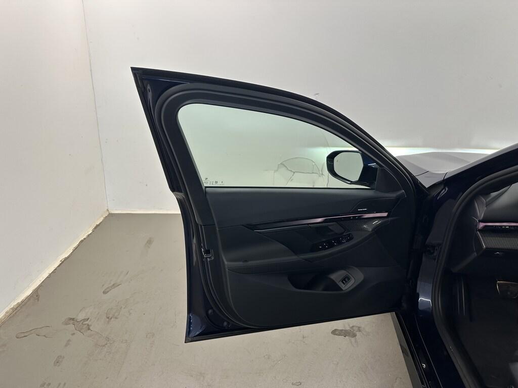 BMW Serie 5 520d Touring 48V xdrive M Sport Pro auto