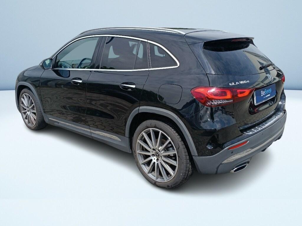 Mercedes GLA 180 d Premium auto