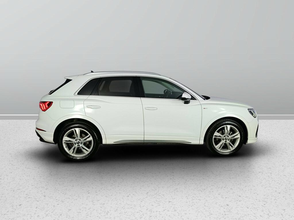 Audi Q3 35 2.0 tdi s-tronic