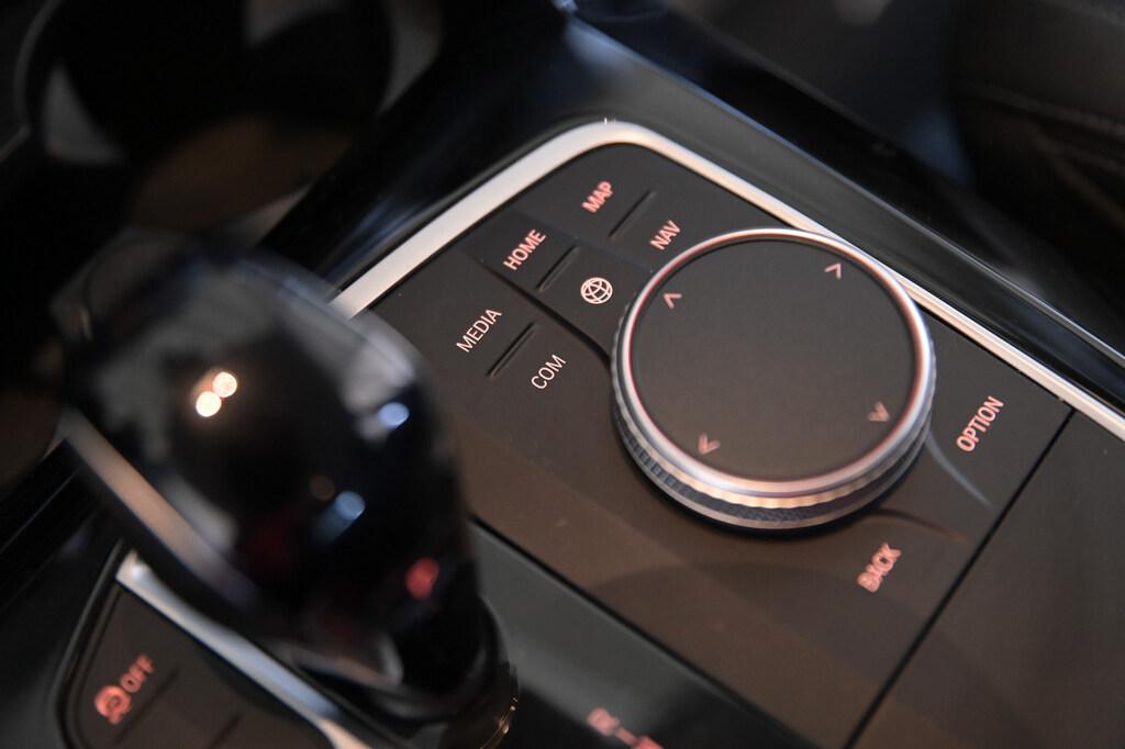 BMW X3 xdrive20d mhev 48V auto