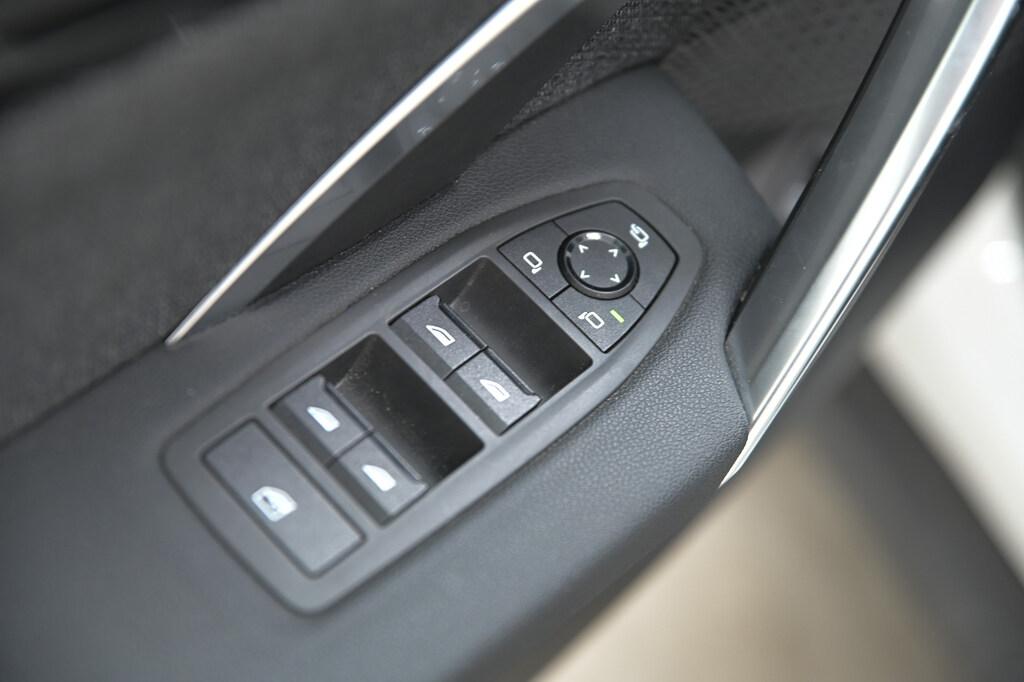 BMW X1 sdrive18i auto