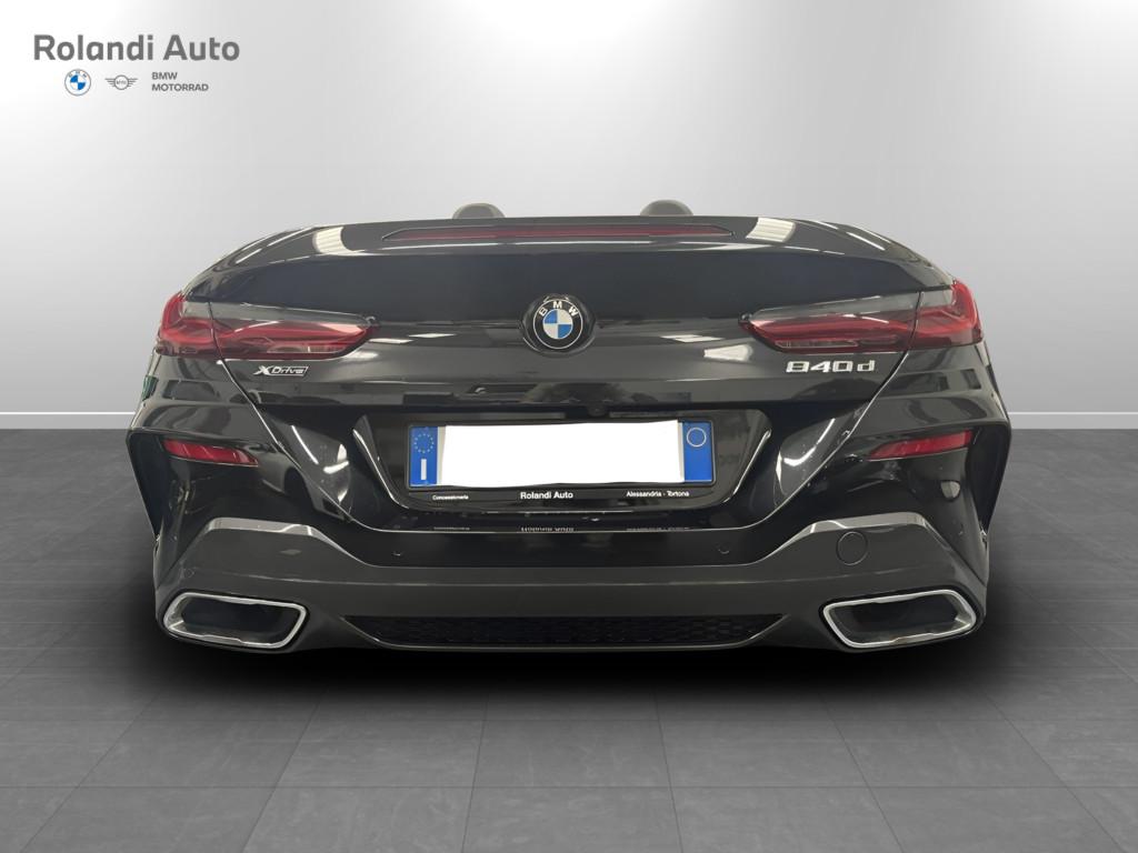 BMW Serie 8 840d Cabrio mhev 48V xdrive auto