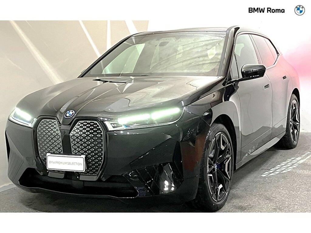 BMW iX xdrive50 pacchetto sportivo