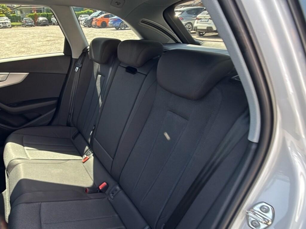 Audi A4 Avant 35 2.0 tdi mhev Business Advanced 163cv s-tronic