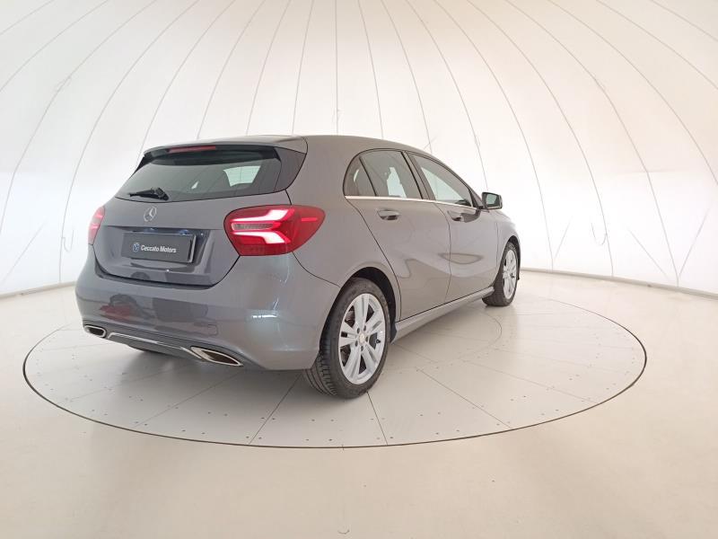 Mercedes Classe A 180 d Premium auto my16
