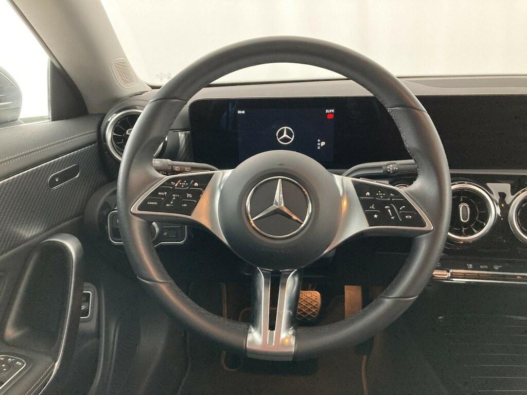 Mercedes CLA Shooting Brake 180 d Progressive Advanced auto