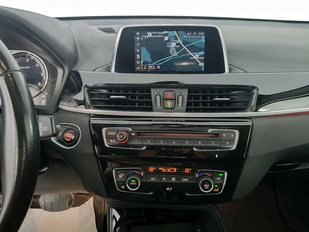 BMW X1 sdrive18d xLine auto my18
