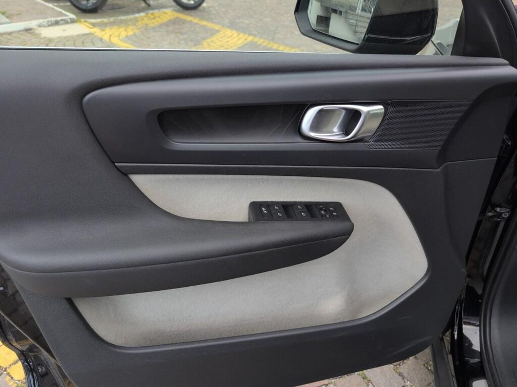 Volvo XC40 1.5 t5 recharge phev Plus Bright auto